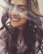 Shraddha Srinath 6 Actress Shraddha Srinath Latest Photos
