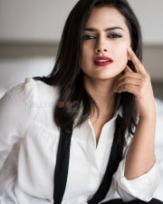 Shraddha Srinath 21 Actress Shraddha Srinath Photoshoot Pictures