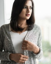 Shraddha Srinath 20 Actress Shraddha Srinath Photoshoot Pictures