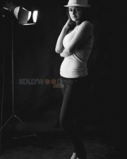 Shraddha Srinath 9 Actress Shraddha Srinath Photoshoot Pictures