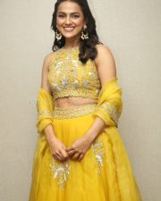 Actress Shraddha Srinath at Daaku Maharaaj Pre Release Event Photos 02