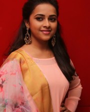 Actress Sri Divya At Maaveeran Kittu Audio Launch Photos