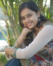 Actress Sri Divya Pics
