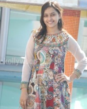 Actress Sri Divya Pics