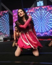 Actress Sunny Leone Dance Pics