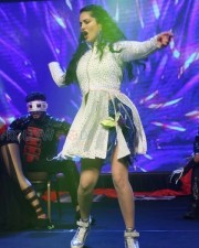 Actress Sunny Leone Dance Pics