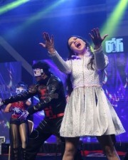 Actress Sunny Leone Dance Pics