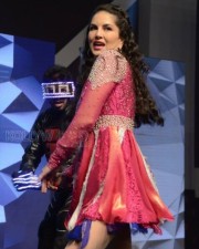 Actress Sunny Leone Dance Pics