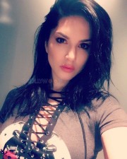 Actress Sunny Leone Latest Sexy Photoshoot Pictures