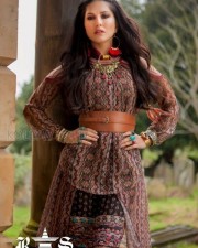 Actress Sunny Leone New Photos