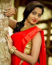 Actress Sunu Lakshmi Photos