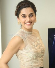 Actress Taapsee Pannu New Stills