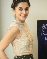 Actress Taapsee Pannu New Stills