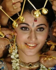 Taapsee Pannu 5 Actress Tapsee In Traditional Dress Photos