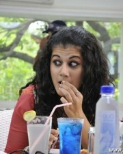 Taapsee Pannu 5 Actress Tapsee New Pictures