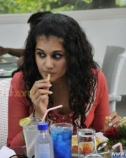 Taapsee Pannu 4 Actress Tapsee New Pictures
