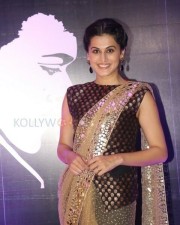Taapsee Pannu 33 Actress Tapsee New Stills