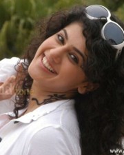 Taapsee Pannu 24 Actress Tapsee Sexy Photos