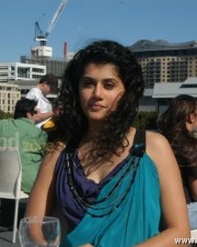 Actress Tapsee Sexy Photos
