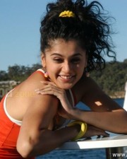 Actress Tapsee Sexy Photos