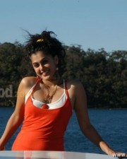 Actress Tapsee Sexy Pictures