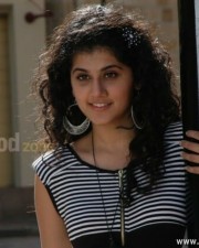 Actress Tapsee Sexy Pictures