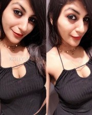 Yashika Aannand (Yaashika Aanand) 37 Actress Yaashika Anand Photoshoot Pictures