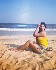 Actress Yaashika Anand Photoshoot Pictures