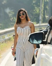 Yashika Aannand (Yaashika Aanand) 50 Actress Yashika Aannand In Raja Bheema Movie Photos