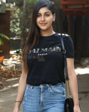 Yashika Aannand (Yaashika Aanand) 28 Actress Yashika Aannand at Sulphur Movie Pooja Stills