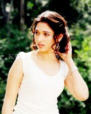 Actress tamanna anandha thandavam movie stills