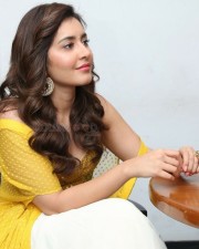 Raashii Khanna 36 Adanga Maru Heroine Rashi Khanna Pictures