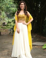 Raashii Khanna 31 Adanga Maru Heroine Rashi Khanna Pictures