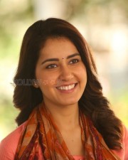 Raashii Khanna 18 Adangamaru Heroine Rashi Khanna Pictures