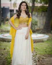 Raashii Khanna 1 Adangamaru Heroine Rashi Khanna Stills