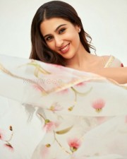 Ae Watan Mere Watan Actress Sara Ali Khan Photoshoot Stills 03 Ae Watan Mere Watan Actress Sara Ali Khan Photoshoot Stills 03