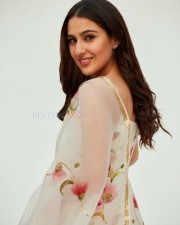 Ae Watan Mere Watan Actress Sara Ali Khan Photoshoot Stills 04 Ae Watan Mere Watan Actress Sara Ali Khan Photoshoot Stills 04