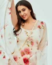 Ae Watan Mere Watan Actress Sara Ali Khan Photoshoot Stills 05 Ae Watan Mere Watan Actress Sara Ali Khan Photoshoot Stills 05