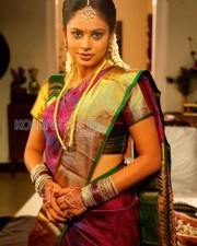 Nandita Swetha 34 Aintham Thalaimurai Siddha Vaithya Sigamani Heroine Nandita Photos