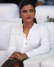Aishwarya Rajesh At Chekka Chivantha Vaanam Pre release Event Photos