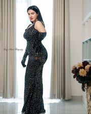 Alluring Honey Rose in a Black Thigh Slit Body Hugging Dress Pictures 04 Alluring Honey Rose in a Black Thigh Slit Body Hugging Dress Pictures 04