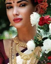 Amy Jackson Bridal Look Photos