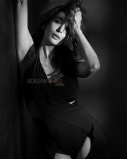 An Action Hero Actress Malaika Arora Photoshoot Stills 03