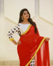 Anchor Shyamala At Rangu Pre Release Event Photos