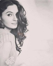 Andreah Jeremiah Birthday Special Unseen Photos