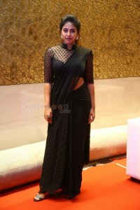 Anjali at Disney Plus Hotstar Mana Vinoda Vishwam Parampara Press Meet Pictures 10