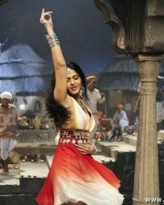 Anushka Shetty 1242 Anushka In Bathra Movie Pictures