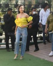 Anushka Sharma Sexy in Yellow at Slurp Farm Event Photos 01