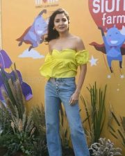 Anushka Sharma Sexy in Yellow at Slurp Farm Event Photos 05