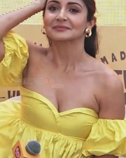 Anushka Sharma Sexy in Yellow at Slurp Farm Event Photos 28